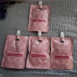 Day Time Repairing Hair Mask - Pink